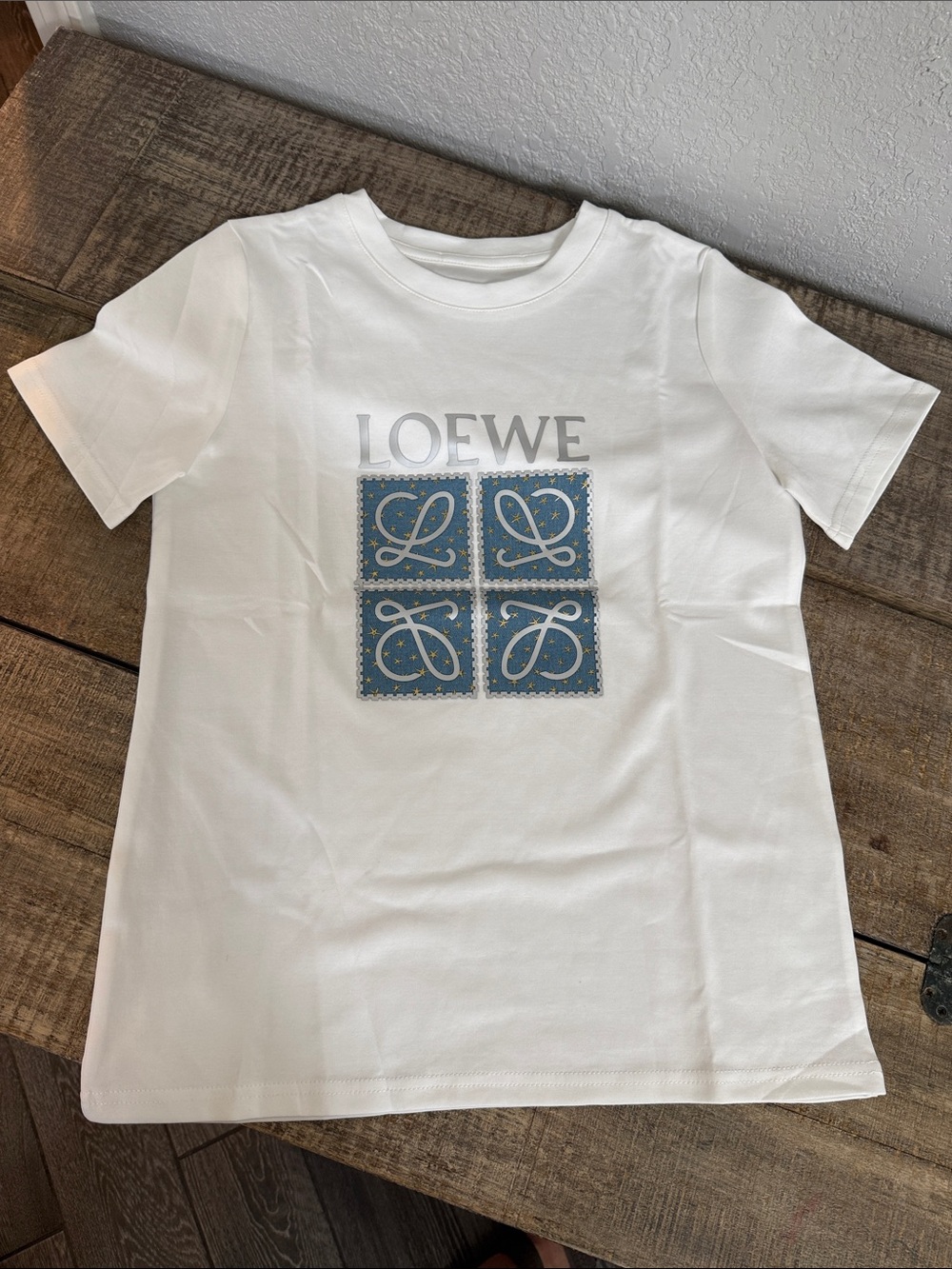Women’s White Short-Sleeve Stretch T-Shirt with Blue Logo Appliqué